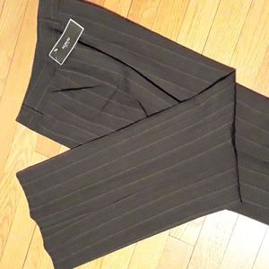 NWT Alfani Petite Pocket Trouser/Pants, Drk Grey w/ pink stripes, Size 4P